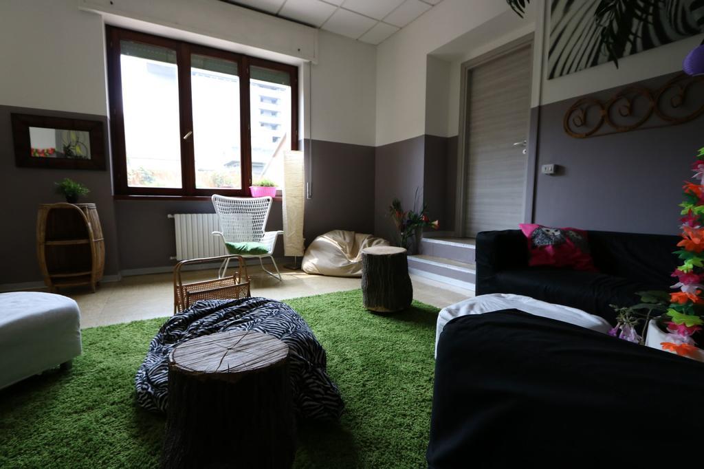 Panda Hostel Milán Exteriér fotografie